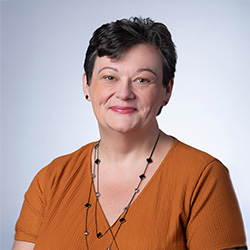 Angela Ross