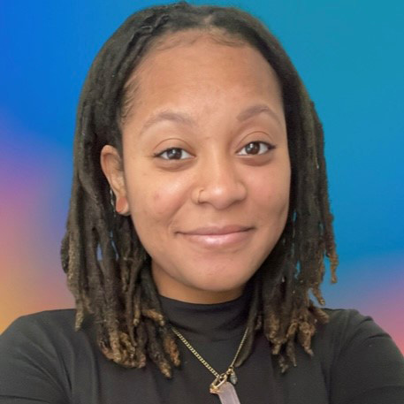 Headshot of Cari Williams