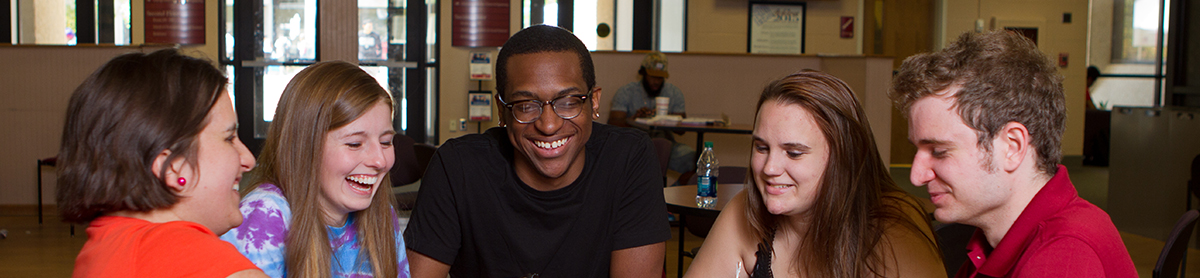 Students in cafe